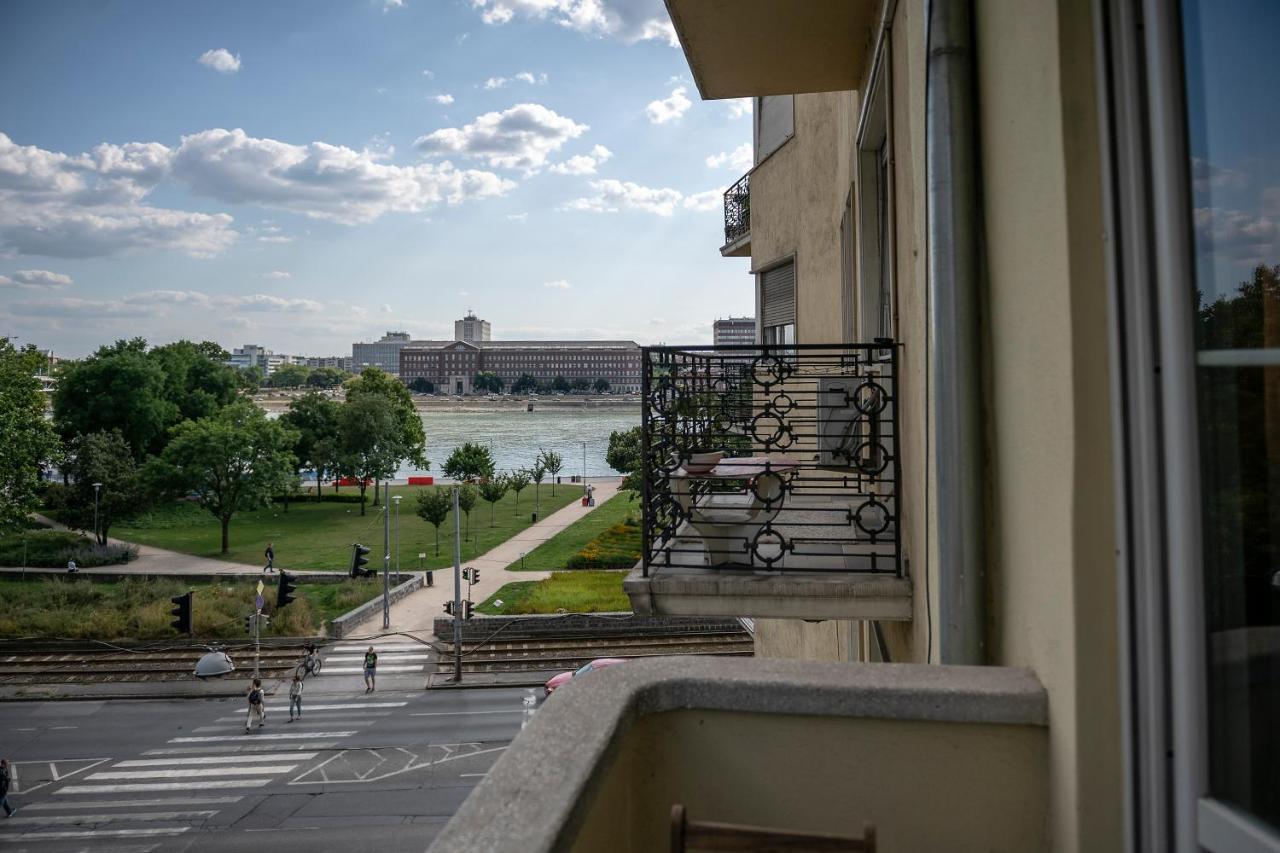 Riverside Balcony Apartment With View To Danube 부다페스트 외부 사진